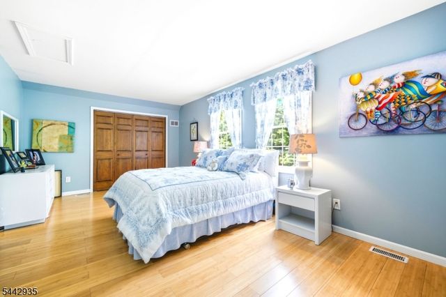 6 Dales Crossing, Wantage Twp., NJ 07461