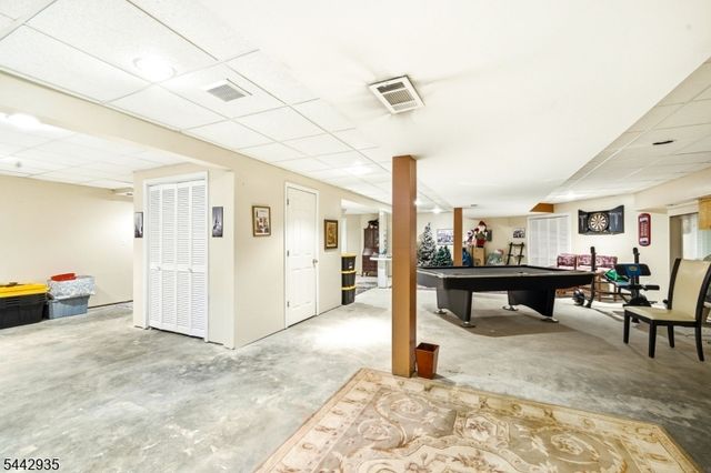 6 Dales Crossing, Wantage Twp., NJ 07461