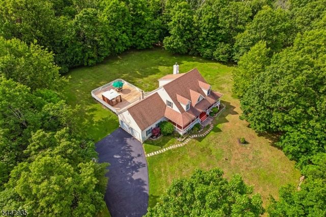 6 Dales Crossing, Wantage Twp., NJ 07461