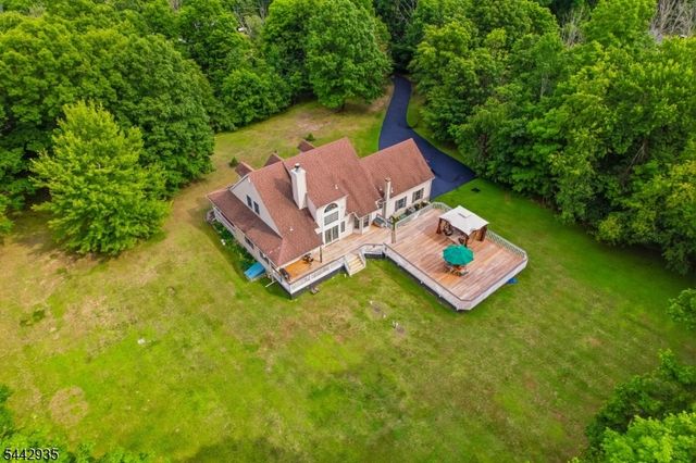 6 Dales Crossing, Wantage Twp., NJ 07461