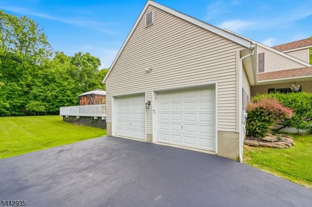 6 Dales Crossing, Wantage Twp., NJ 07461
