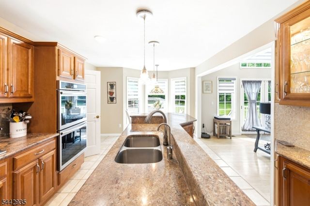 6 Dales Crossing, Wantage Twp., NJ 07461
