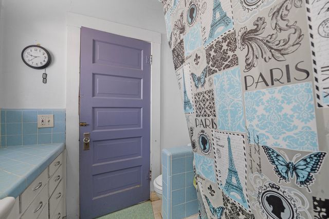 601 N Church Street, Visalia, CA 93291