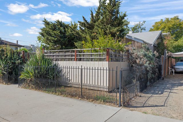 601 N Church Street, Visalia, CA 93291