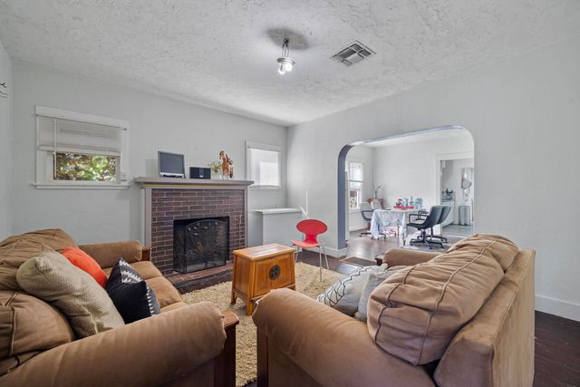 601 N Church Street, Visalia, CA 93291