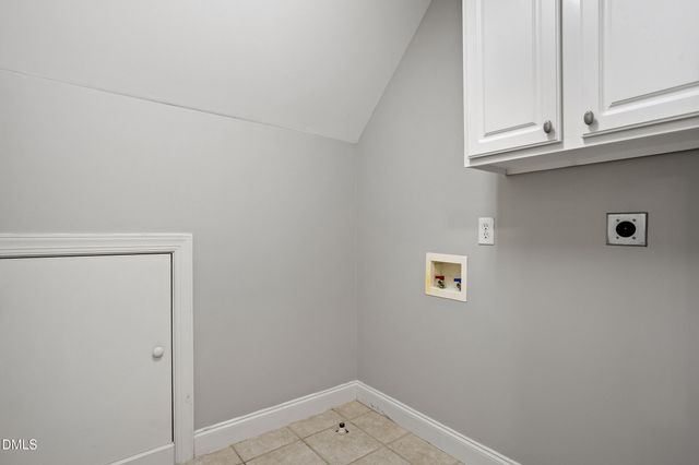 3304 Drexel Hill Court, Apex, NC 27539
