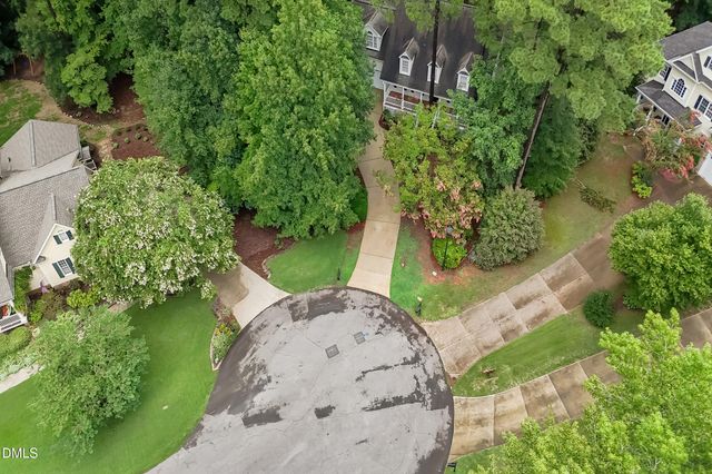 3304 Drexel Hill Court, Apex, NC 27539