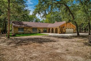 5504 Hillside, Brenham, TX 77833