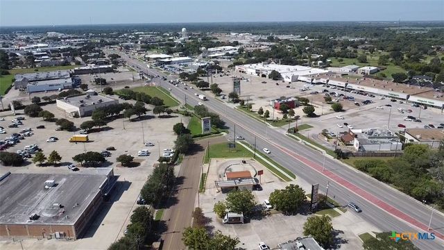 201 Stanly Street, Victoria, TX 77904