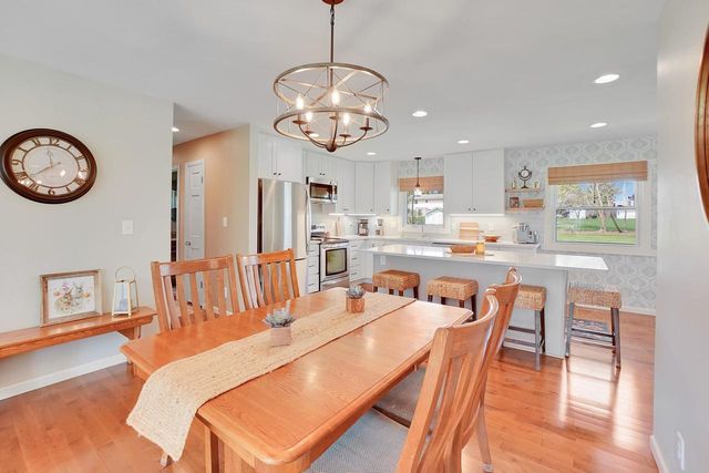 W332N5447 Solveson DRIVE, Nashotah, WI 53058