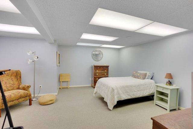W332N5447 Solveson DRIVE, Nashotah, WI 53058