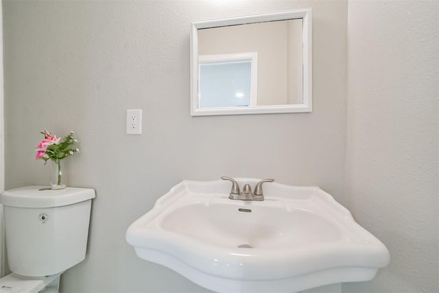 538 Pecan Drive, South Houston, TX 77587