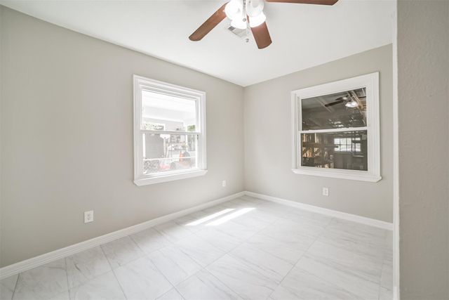 538 Pecan Drive, South Houston, TX 77587