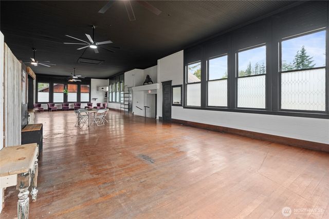50208 Mountain Highway E, Eatonville, WA 98328