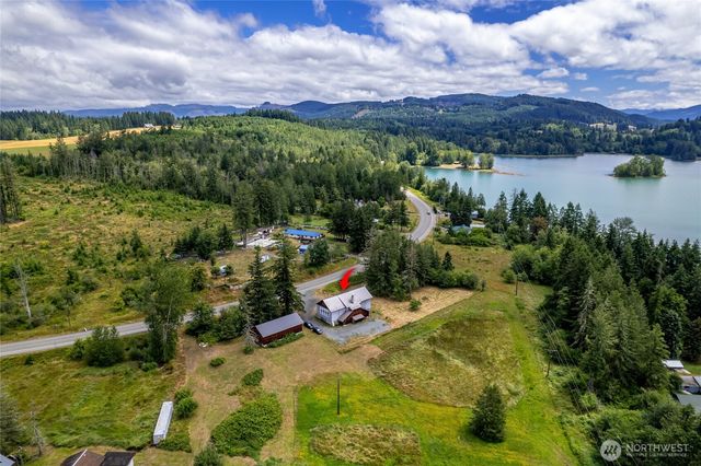 50208 Mountain Highway E, Eatonville, WA 98328