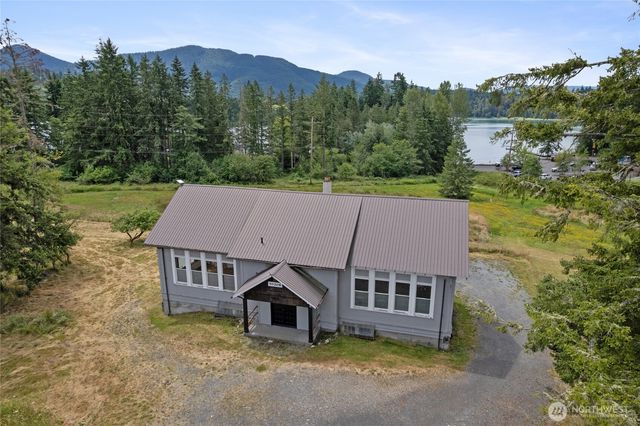 50208 Mountain Highway E, Eatonville, WA 98328