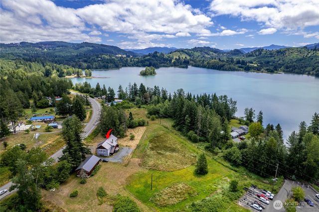 50208 Mountain Highway E, Eatonville, WA 98328