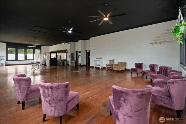 50208 Mountain Highway E, Eatonville, WA 98328