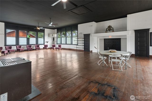 50208 Mountain Highway E, Eatonville, WA 98328