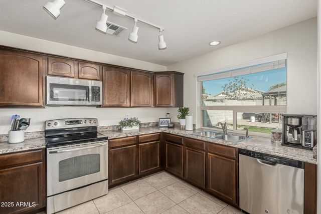 5049 S 236TH Drive, Buckeye, AZ 85326