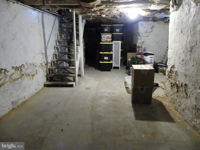 117 E LOCUST ST, Fleetwood, PA 19522