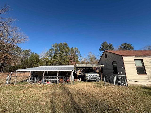 9210 Henderson Road, Pine Bluff, AR 71603