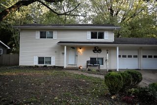 610 East Greenwood Street, Springfield, MO 65807