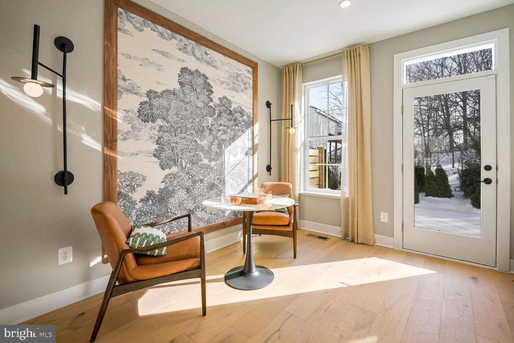 Image 13 of property listing at 2521 FARMSTEAD DR #107 LILLIAN, Rockville, MD 20850