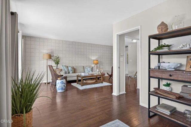 20 W Fiesta Green, Port Hueneme, CA 93041