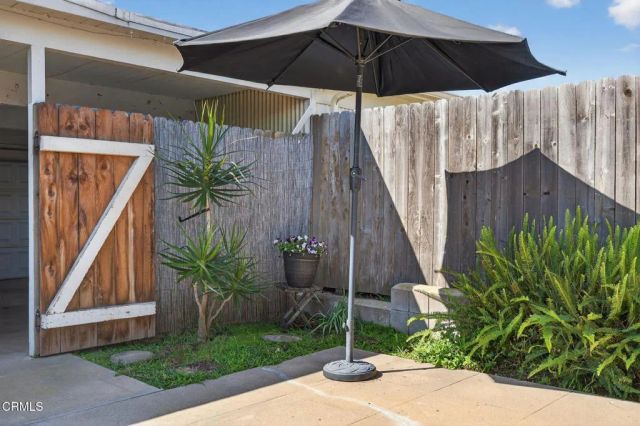 20 W Fiesta Green, Port Hueneme, CA 93041