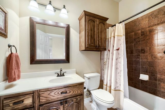 8313 Bishop Pine Road, Denton, TX 76208