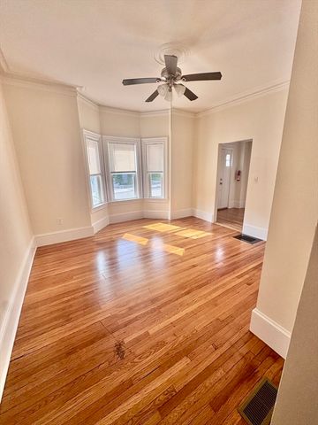 14-16 Whitford 14, Boston, MA 02131