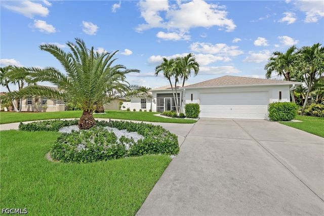 1801 Everest PKWY, Cape Coral, FL 33904