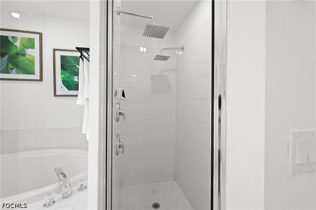 1801 Everest PKWY, Cape Coral, FL 33904