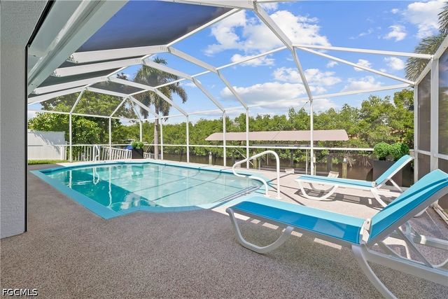 1801 Everest PKWY, Cape Coral, FL 33904