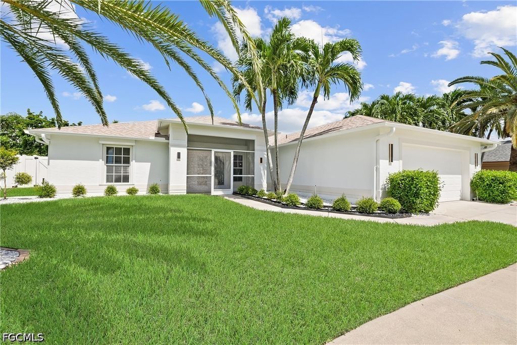 1801 Everest PKWY, Cape Coral, FL 33904