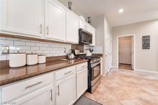 3765 Hollycroft Drive, North Las Vegas, NV 89081