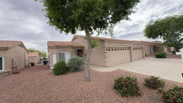2101 S Yellow Wood 45, Mesa, AZ 85209