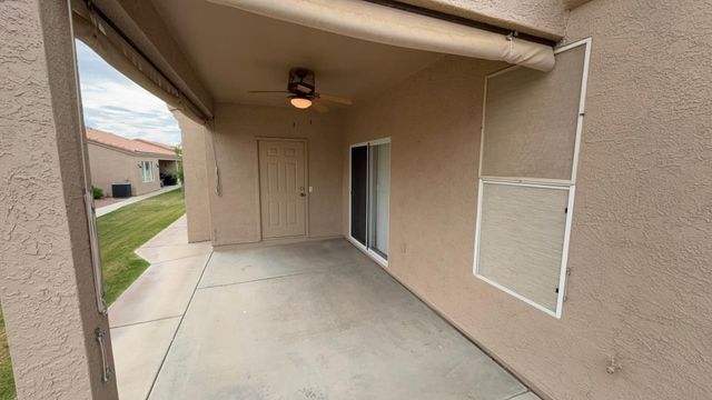 2101 S Yellow Wood 45, Mesa, AZ 85209