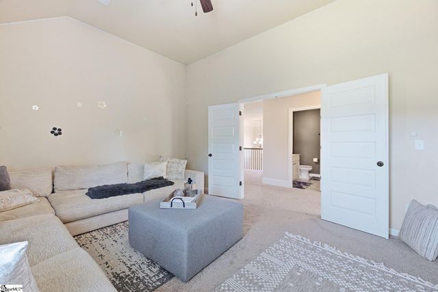 200 Greengate Way, Simpsonville, SC 29682