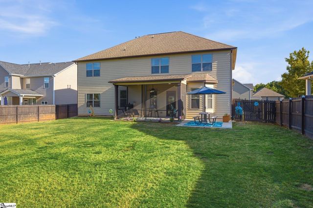 200 Greengate Way, Simpsonville, SC 29682
