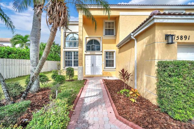 15891 NW 15th Ct, Pembroke Pines, FL 33028