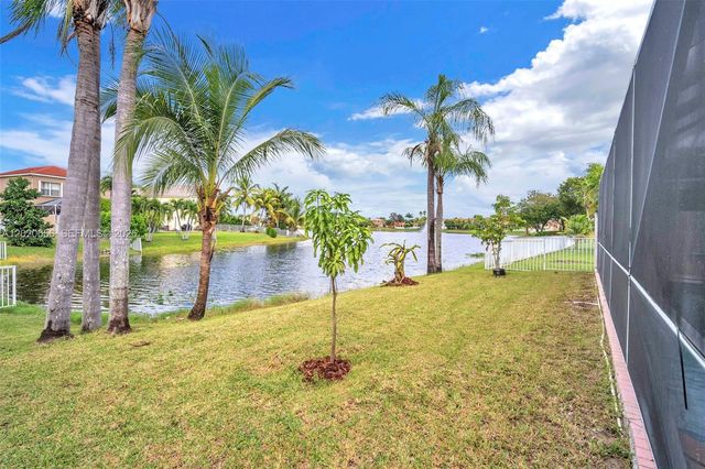 15891 NW 15th Ct, Pembroke Pines, FL 33028