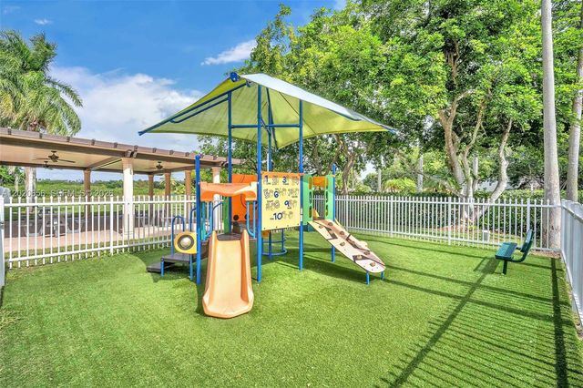 15891 NW 15th Ct, Pembroke Pines, FL 33028