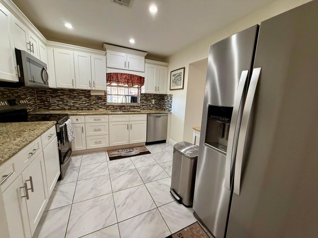 5850 Summerfield Court 52, Fort Pierce, FL 34982