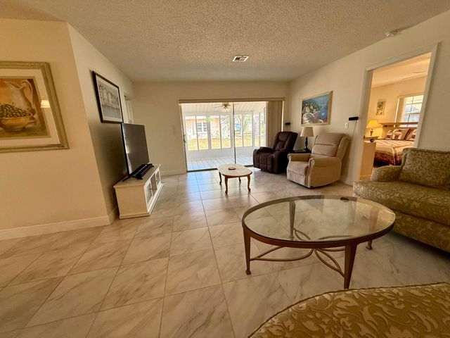 5850 Summerfield Court 52, Fort Pierce, FL 34982