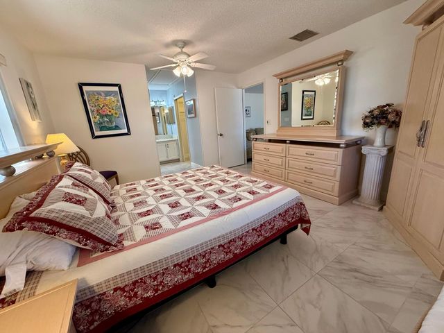 5850 Summerfield Court 52, Fort Pierce, FL 34982