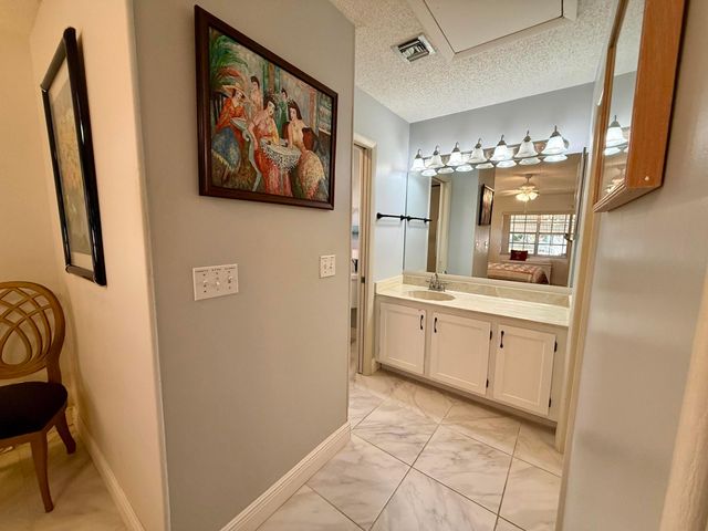 5850 Summerfield Court 52, Fort Pierce, FL 34982