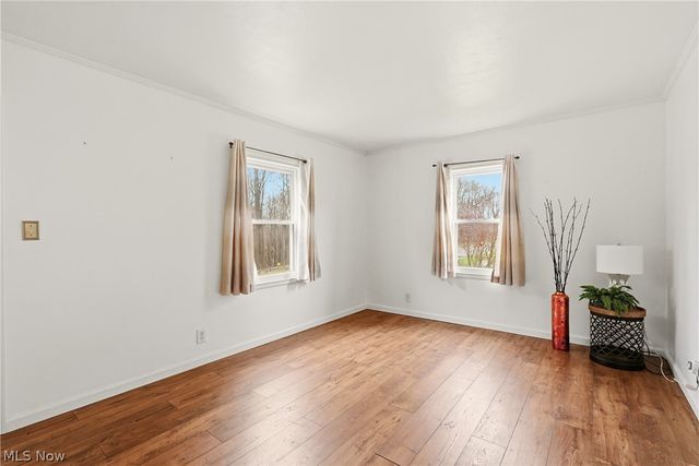 1734 Tonawanda Avenue, Akron, OH 44305