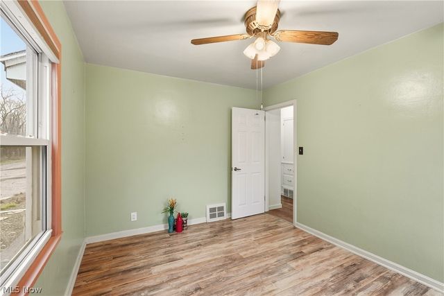 1734 Tonawanda Avenue, Akron, OH 44305